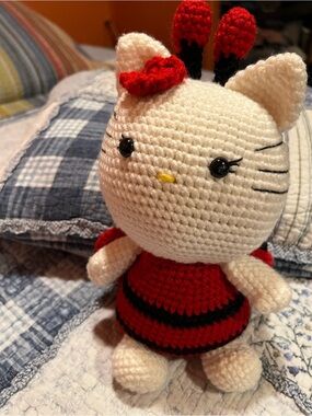 Handmade White & Red Crocheted Cat Toy for Cats